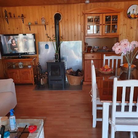 Cabana De Madera Especial Y Acogedora Cardenete エクステリア 写真