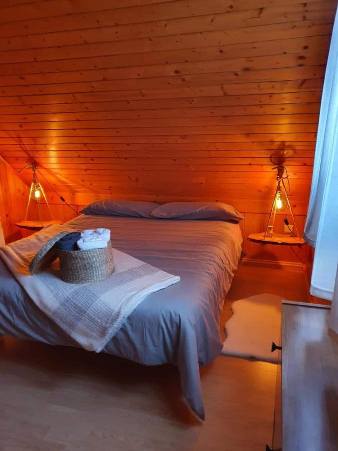 Cabana De Madera Especial Y Acogedora Cardenete エクステリア 写真