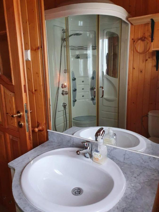 Cabana De Madera Especial Y Acogedora Cardenete エクステリア 写真