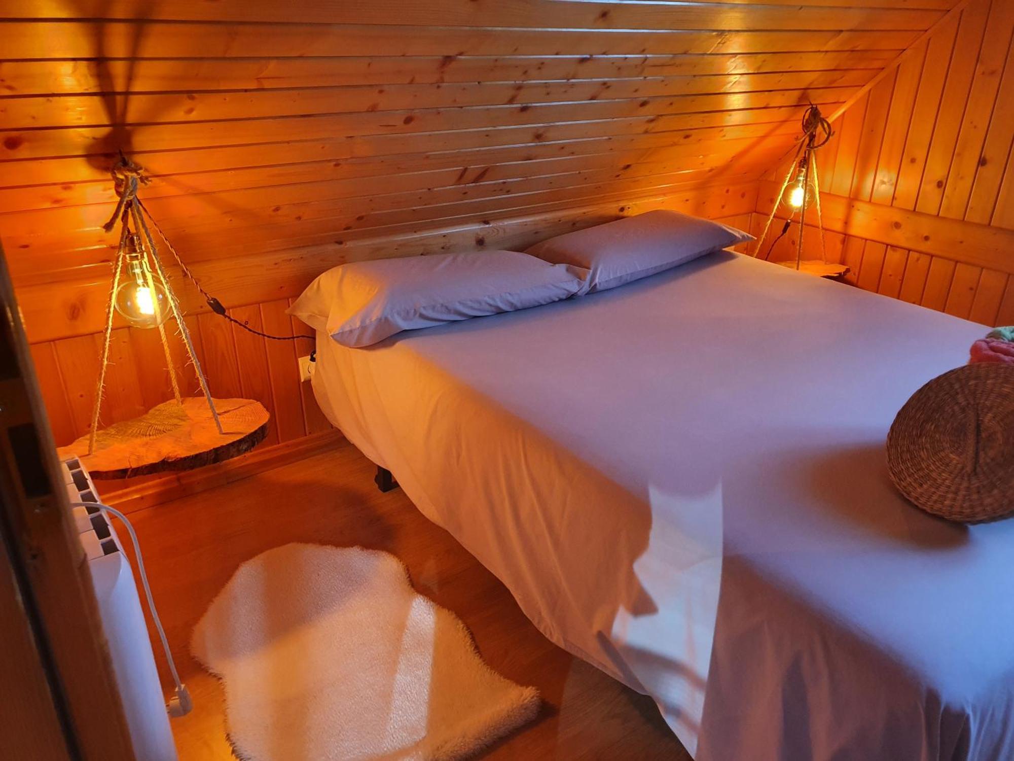 Cabana De Madera Especial Y Acogedora Cardenete エクステリア 写真